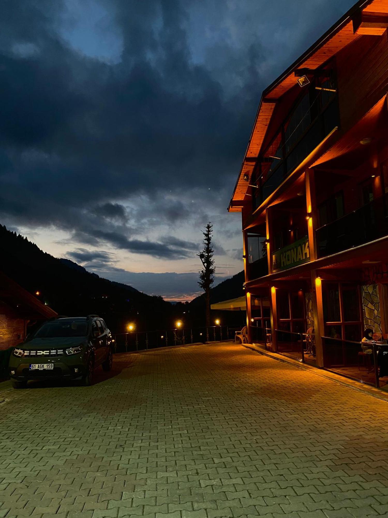 Konak Grand Apart Uzungol Bagian luar foto