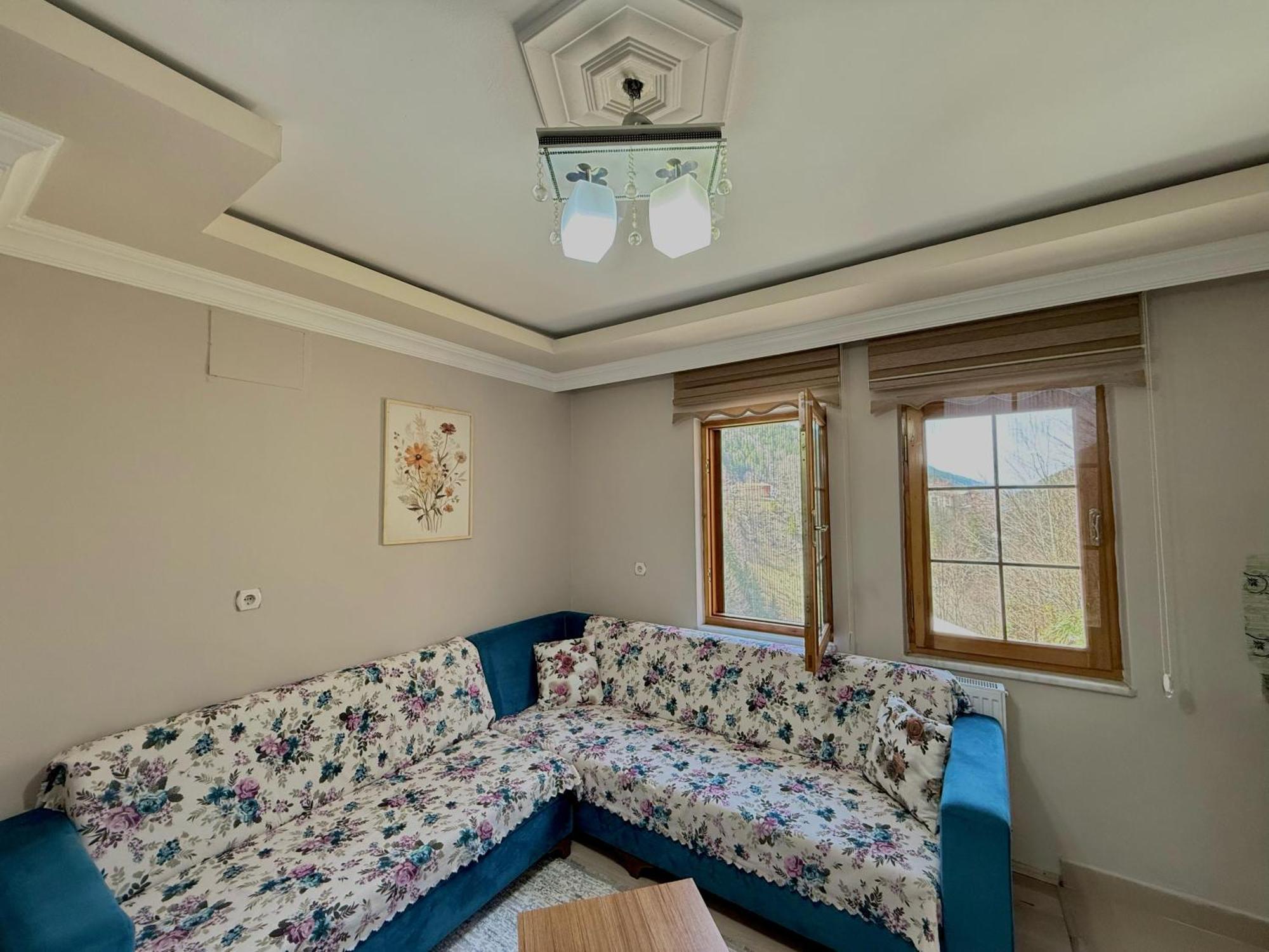 Konak Grand Apart Uzungol Bagian luar foto